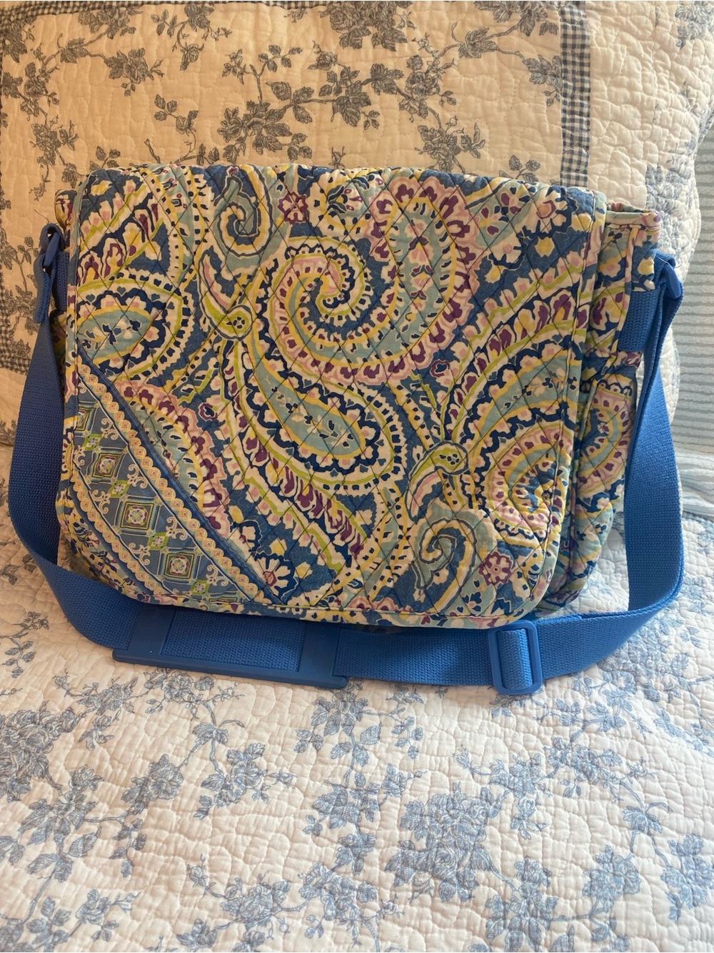 Vera Bradley Vintage Classic Messenger Bag Capri Blue Y2K